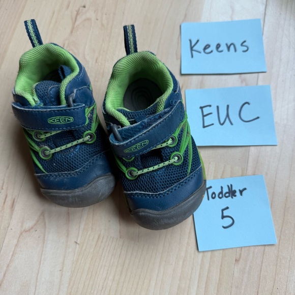 Keen toddler shoes - size 5 - EUC - Picture 1 of 2